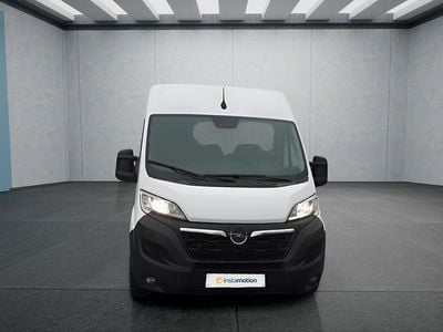 Second-hand Opel Movano 140 CP (102 kW) 2023 Alb Van