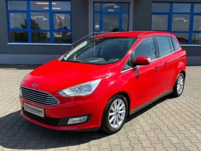 Usata Ford Grand C-Max Titanium 120 CV (88 kW) 2016 Rosso Monovolume