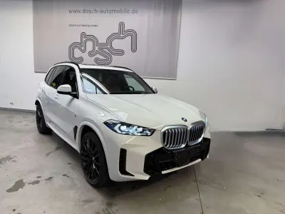 Gebraucht BMW X5 M Sport 298 PS (219 kW) 2026 Alpinweiss iii SUV