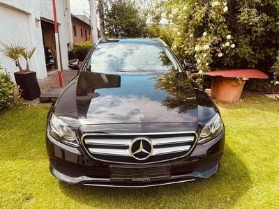 Mercedes E220