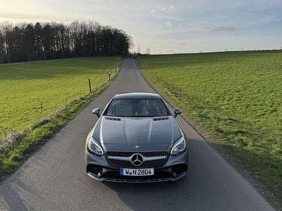 Gebraucht Mercedes SLC200 AMG 184 PS (135 kW) 2017 Grau Cabrio