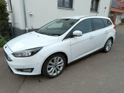 Second-hand Ford Focus Titanium 150 CP (110 kW) 2017 Alb Break