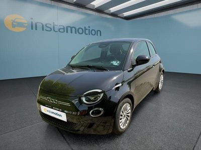 Schwarz Gebraucht 2022 Fiat 500e Action Kleinwagen | 10.990 € (Superpreis)