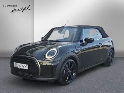 Occasion Mini Cooper Cabriolet Resolute Edition 136 PK (100 kW) 2023 Groen Cabriolet
