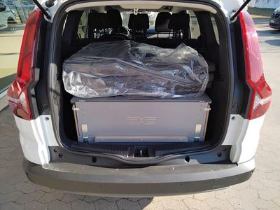 Gebraucht Dacia Jogger Extreme 110 PS (80 kW) 2024 Weiß Van / Kleinbus