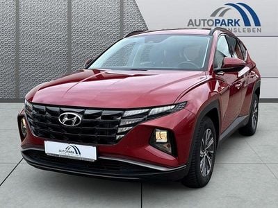 Gebraucht Hyundai Tucson Select 150 PS (110 kW) 2021 Sunset red / mic SUV