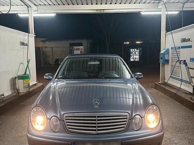 Mercedes E280