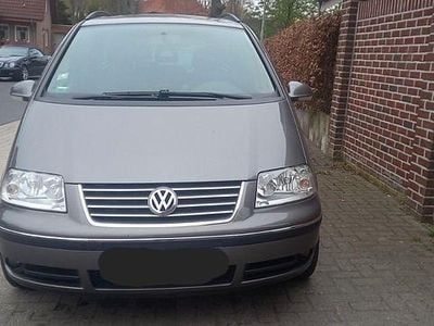 Gebraucht VW Sharan United 140 PS (102 kW) 2009 Grau Van / Kleinbus