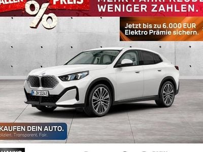 Neu BMW iX2 150 kW (204 PS) 2026 Weiß SUV