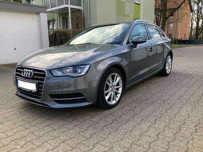Gebraucht Audi A3 Performance 150 PS (110 kW) 2015 Grau Limousine