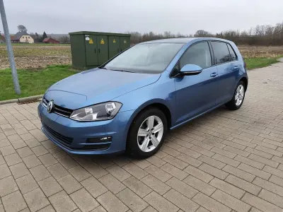 Gebraucht VW Golf VII Comfortline 122 PS (89 kW) 2013 Pacific blue metallic Limousine