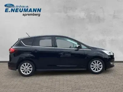 Gebraucht Ford C-MAX Titanium 125 PS (91 kW) 2018 Shadow black Van / Kleinbus