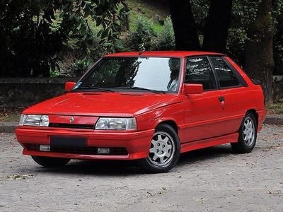 Usado Renault R11 115 CV (84 kW) 1988 Rojo Utilitario