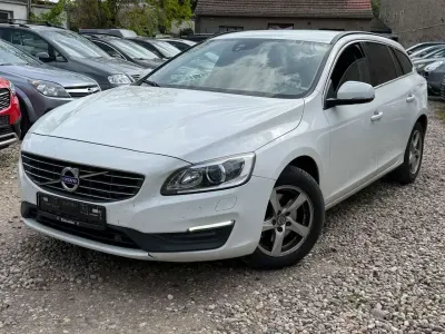 Occasion Volvo V60 Momentum 120 ch (88 kW) 2016 Blanc Break