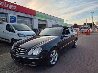 Second-hand Mercedes CLK320 224 CP (164 kW) 2007 Negru Cabrio