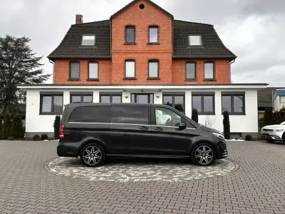 Occasion Mercedes V300 AMG 239 ch (175 kW) 2019 Gris Monospace