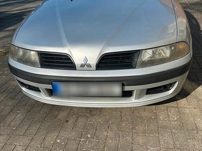 Gebraucht Mitsubishi Carisma 90 PS (66 kW) 2002 Grau Limousine