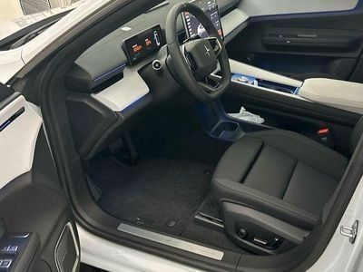 Polestar 4