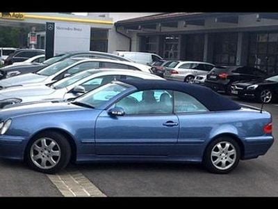 Gebraucht Mercedes CLK230 193 PS (141 kW) 1998 Violet Cabrio