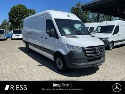 Gebraucht Mercedes Sprinter 170 PS (125 kW) 2025 Arktikweiß Van