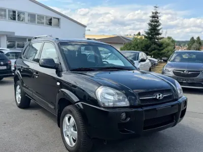 Gebraucht Hyundai Tucson GLS 141 PS (103 kW) 2008 Schwarz SUV