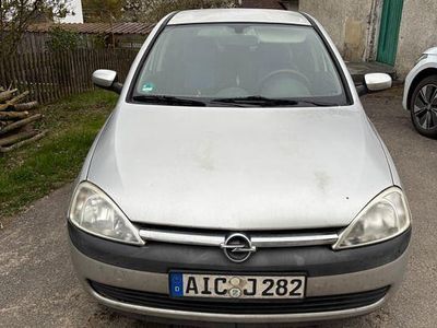 Second-hand Opel Corsa Njoy 75 CP (55 kW) 2003 Argintiu Hatchback