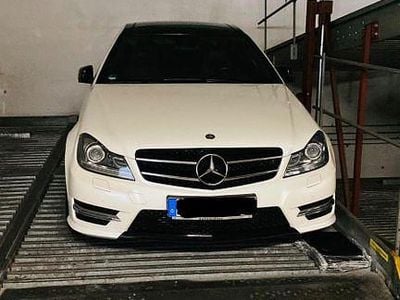 Gebraucht Mercedes C250 204 PS (150 kW) 2013 Weiß Coupé