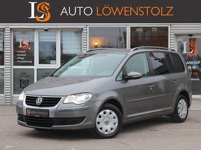 Grau Gebraucht 2010 VW Touran Freestyle Van / Kleinbus | 5.990 € (Guter Preis)