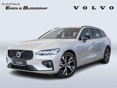 Neu Volvo V60 Plus 197 PS (144 kW) 2025 Silber Kombi