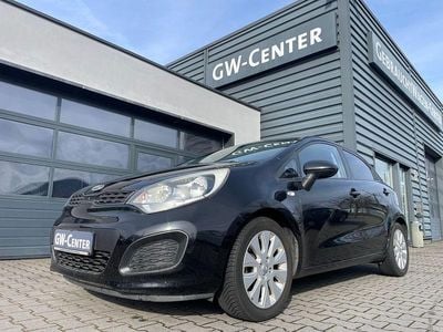 Gebraucht Kia Rio Edition 7 109 PS (80 kW) 2012 Schwarz Limousine