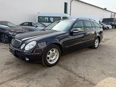 Gebraucht Mercedes E200 163 PS (119 kW) 2003 Blau Kombi