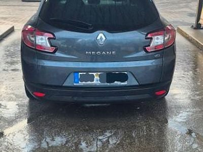 Gebraucht Renault Mégane III Intens 110 PS (80 kW) 2016 Schwarz Limousine
