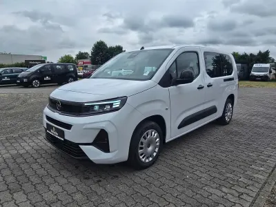 Neu Opel Combo-e Life XL 100 kW (136 PS) 2026 Andere Van / Kleinbus