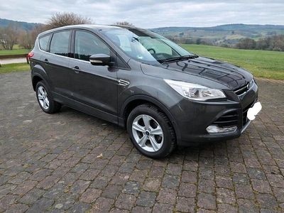 Gebraucht Ford Kuga Titanium 150 PS (110 kW) 2016 Silber SUV