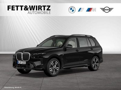Black sapphire Gebraucht 2025 BMW X7 Efficient Dynamics SUV | 91.191 € (Superpreis)