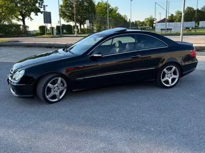 Gebraucht Mercedes CLK200 Avantgarde 184 PS (135 kW) 2007 Schwarz Coupé