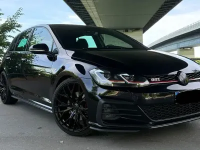 Gebraucht VW Golf VII GTI 230 PS (169 kW) 2017 Schwarz Limousine