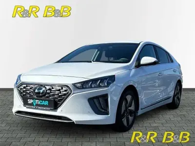 Gebraucht Hyundai Ioniq Prime 141 PS (103 kW) 2022 Polar white / sol Kleinwagen