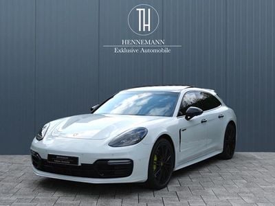 Weiß Gebraucht 2019 Porsche Panamera Sport Turismo Kombi | 59.890 € (Teuer)