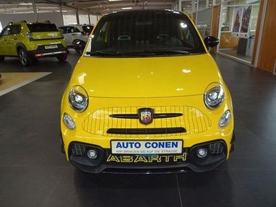 Usado Abarth 595 146 HP (107 kW) 2019 Amarelo Coupé
