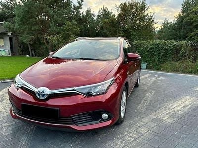 Toyota Auris Hybrid