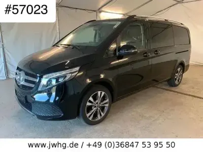 Gebraucht Mercedes V300 239 PS (175 kW) 2020 Obsidianschwarz Van / Kleinbus
