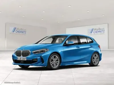 Gebraucht BMW 118 M Sport 140 PS (102 kW) 2020 Misano blau Kleinwagen