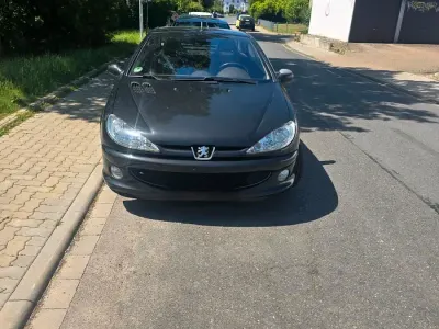 Gebraucht Peugeot 206 109 PS (80 kW) 2005 Schwarz Kleinwagen