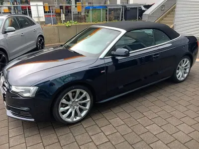 Gebraucht Audi Cabriolet Sport 230 PS (169 kW) 2016 Blau Cabrio