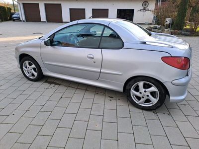 gebraucht Peugeot 206 CC 