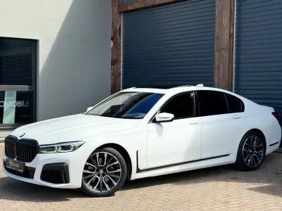 Gebraucht BMW 730 M Sport 265 PS (194 kW) 2019 Weiß Limousine