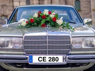 Gebraucht Mercedes 280 179 PS (131 kW) 1981 Grau Coupé