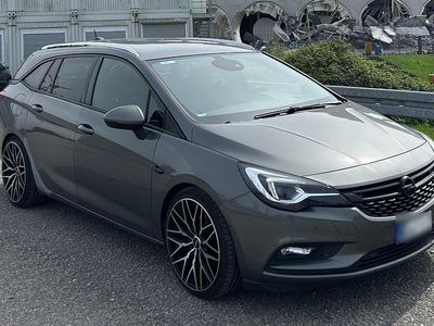 Gebraucht Opel Astra 136 PS (100 kW) 2019 Grau Kombi