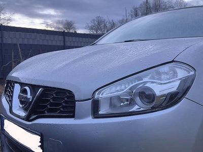 Gebraucht Nissan Qashqai +2 141 PS (103 kW) 2011 Silber SUV